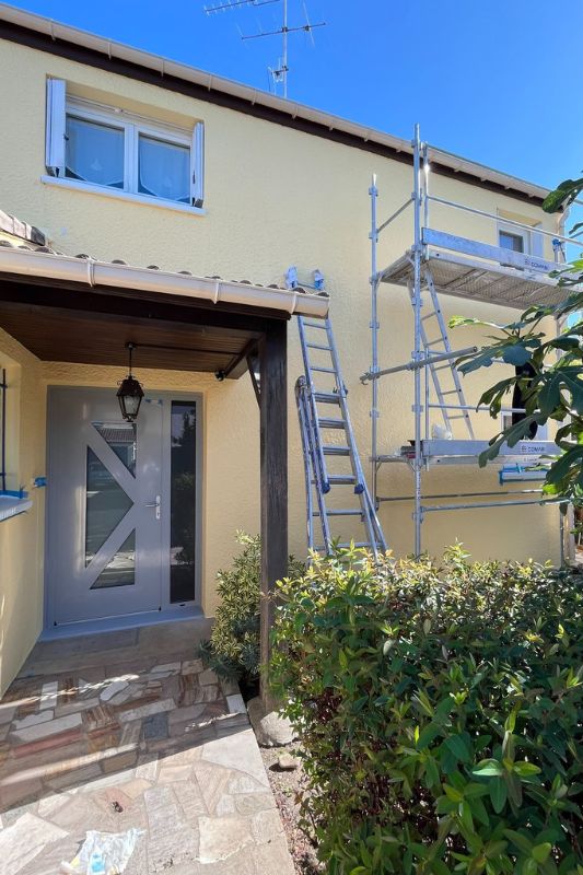Ravalement de façade à Palaiseau en cours